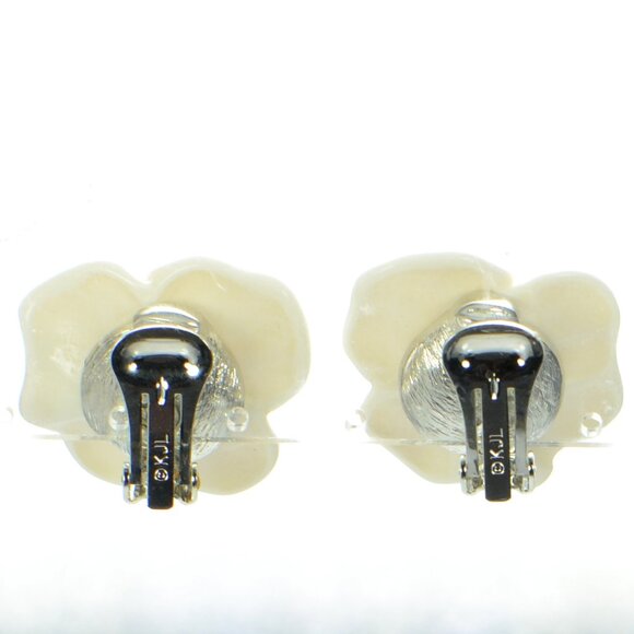 Kenneth Jay Lane KJL White Flower Clip-on Earrings - Picture 3 of 5